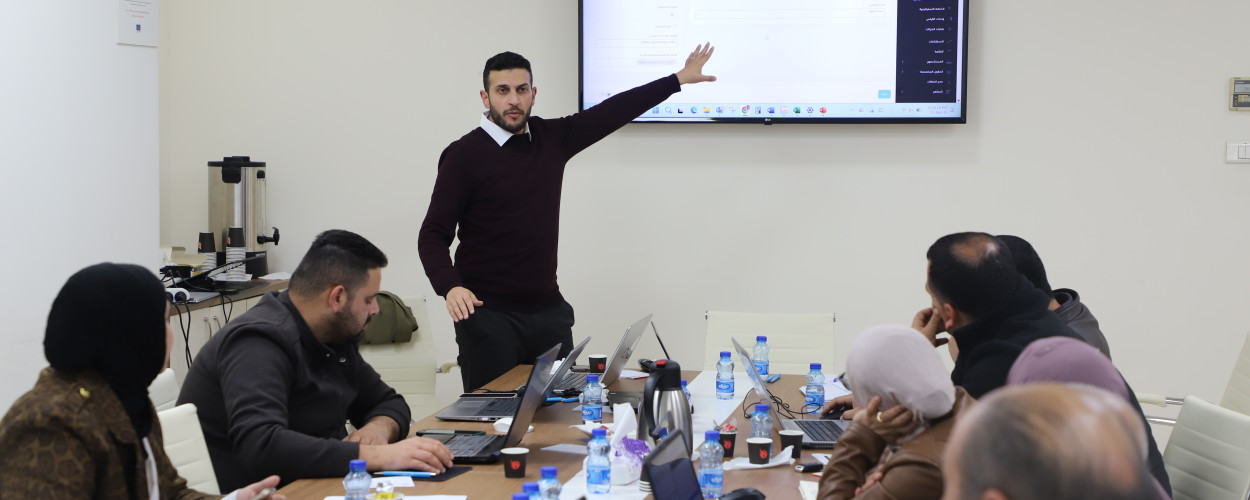 الاتحاد الفلسطيني للهيئات المحلية يعقد تدريبًا تطبيقيًا حول منصة &ldquo;البلدية ميتر&rdquo; لتعزيز المشاركة المجتمعية الرقمية والمتابعة الفورية للأداء البلدي